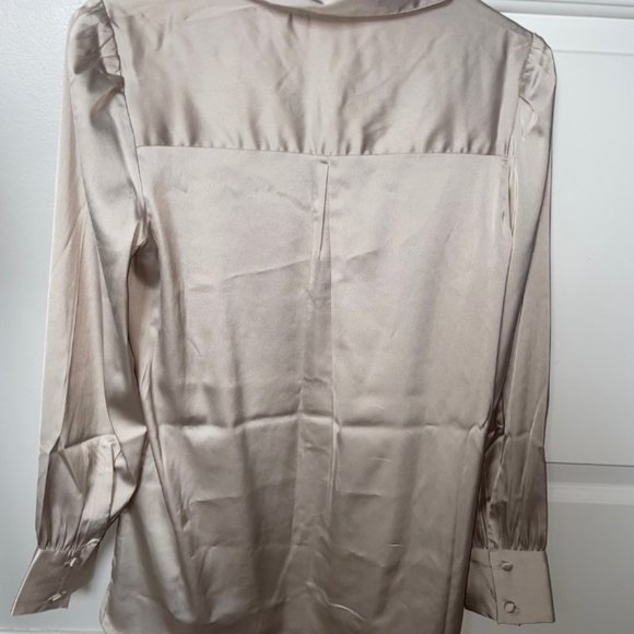 lucyswhims' 'the drop' satin button down (long sleeve) - Picture 4 of 4